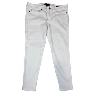 St. John Jennifer White Denim‎ Jeans Size 8 Mid-Rise Slim Fit Classic